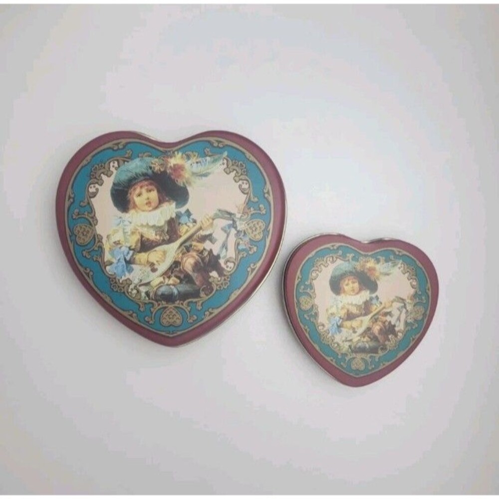 Vintage tin hearts